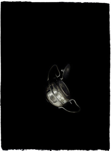 Humphries_I-believe-in-the-afterlife_II_2010
